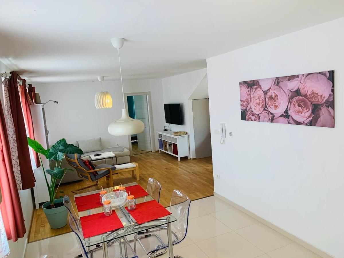 Apartman Marley Apartamento Kostrena Exterior foto